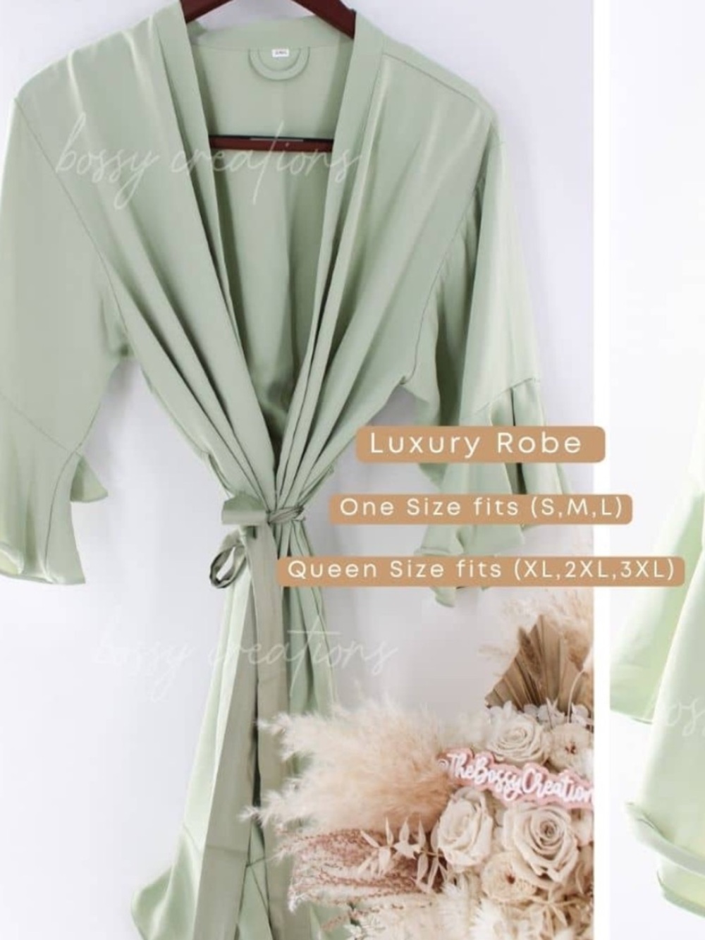 Initial Robe - Picture 7 of 7